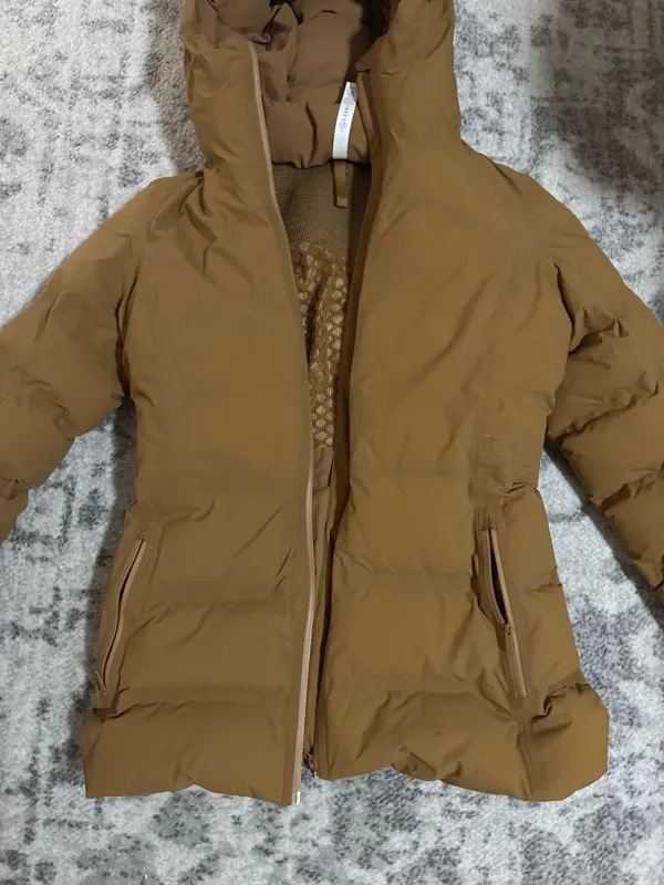 Lululemon Winter Jacket Puffer - Image 2