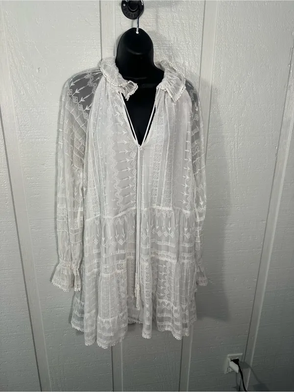 Zara White Lace Overlay Dress Size Small EUC - Image 3