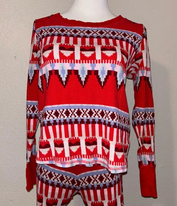 Victoria’s Secret Christmas Pajama Set - Image 2