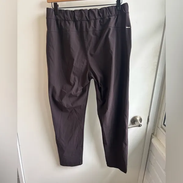 Vuori‎ Miles Ankle Pant medium athleisure workout yoga streetwear techwear - Image 7