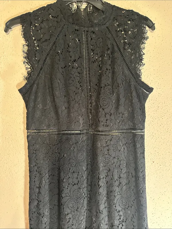 Bardot Black Lace Sheath Midi Dress size 6 Medium - Image 5