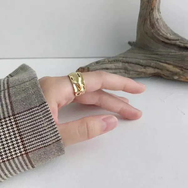 NEW Hammered‎ Yellow Gold Plated Ring - Image 3