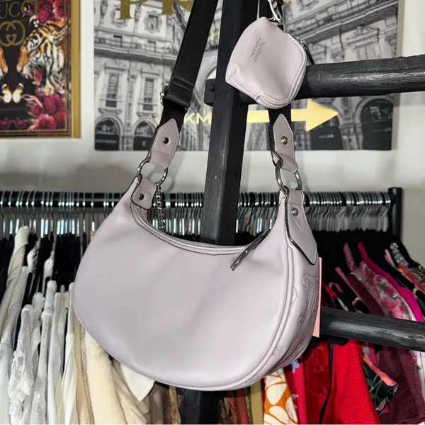 Juicy Couture Quilted Gull Grey Puff Half Moon Xbody Crossbody Faux Leather Bag - Image 7