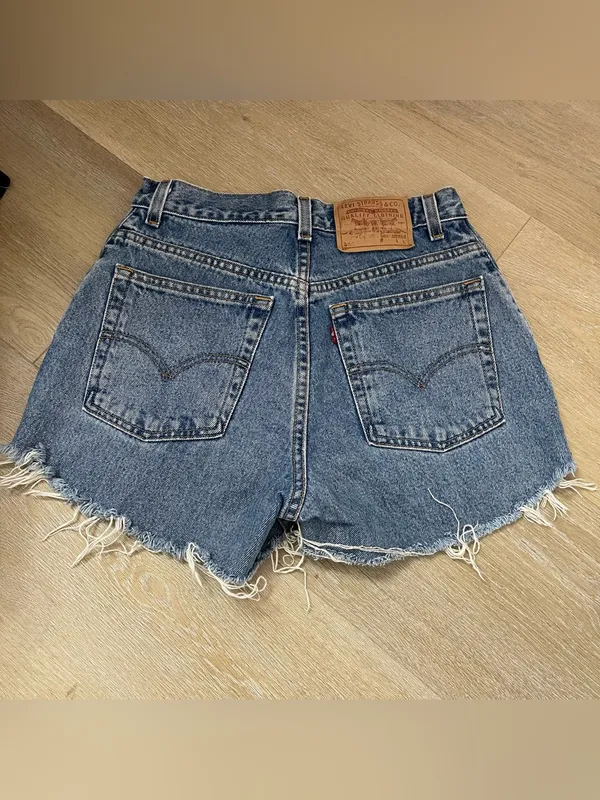Vintage Levi Cut off Denim Shorts - Image 3