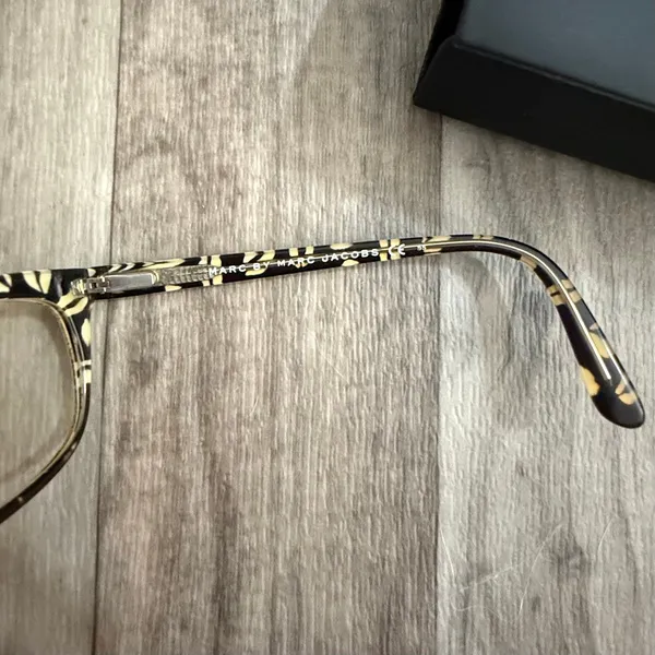 Marc Jacobs Brown Tortoise Shell Full Rim Cat Eye Eyeglass Frames - Image 3