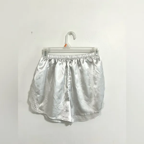 SheIn White Silk Pajama Set - Image 3