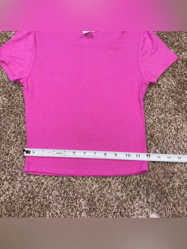 Bozzolo Ribbed Crewneck Short Sleeve Top in Bright Pink - Image 6