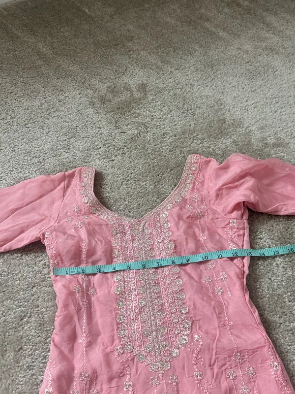 Light pink Indian/Pakistani Dress (suit) - Image 4