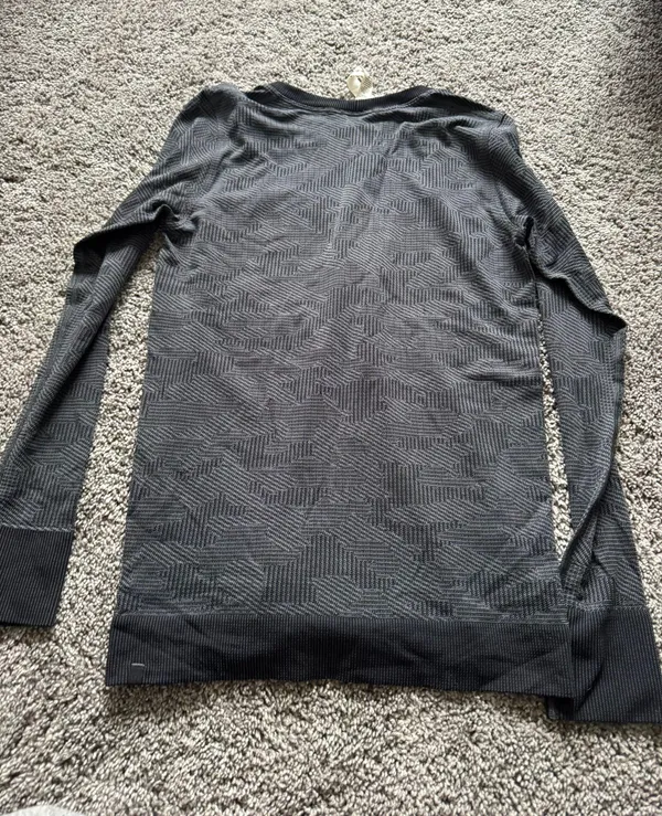 Lululemon Long Sleeve - Image 3