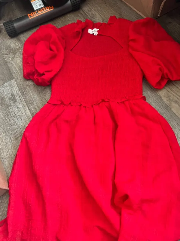 Elliatt Anatola Dress, Red Size S $289 - Image 4