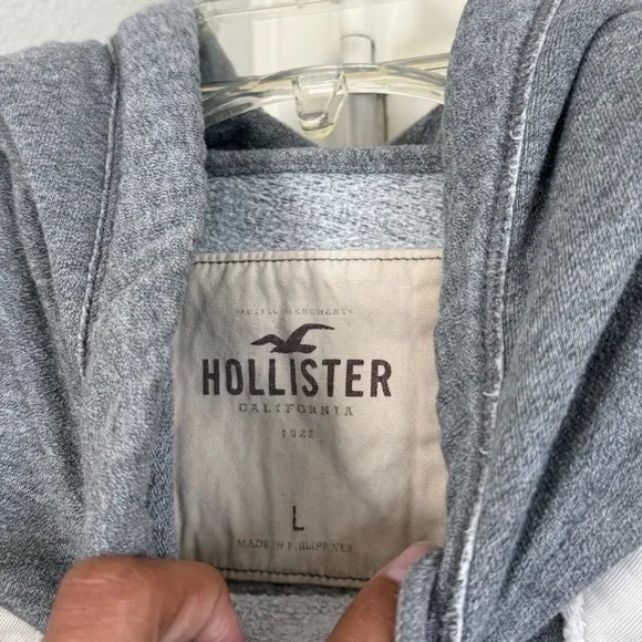 Hollister Hoodie - Image 14