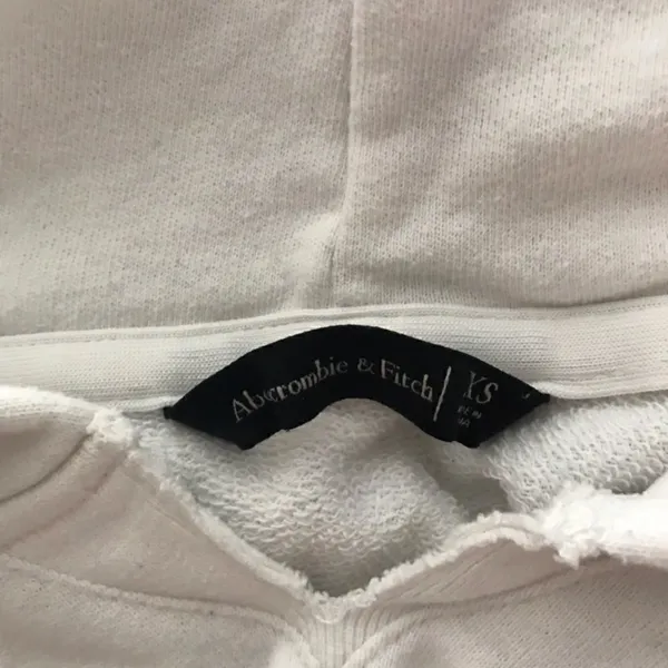 Abercrombie and Fitch size xs “sweatshirt”‎ - Image 3