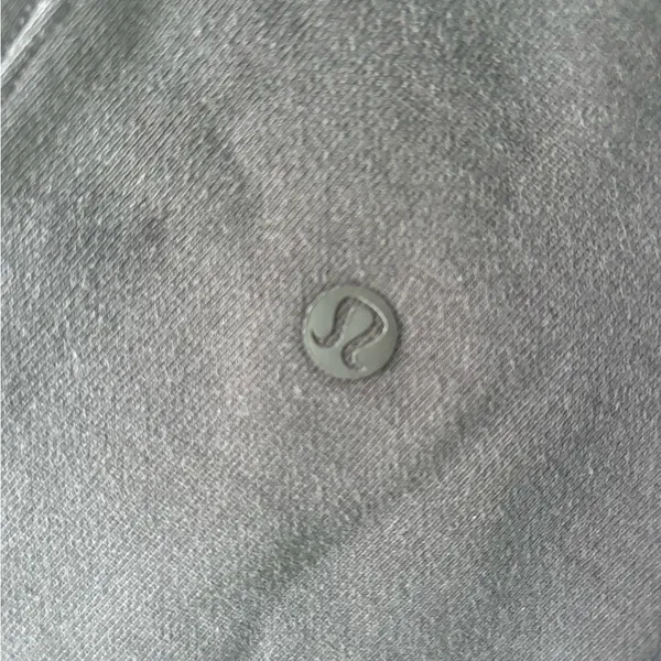 Lululemon Size 6 Black Sweatpants - Image 3