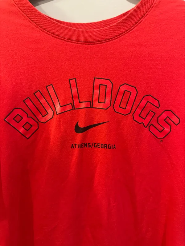 Nike University of Georgia Bulldogs Tee - Image 3