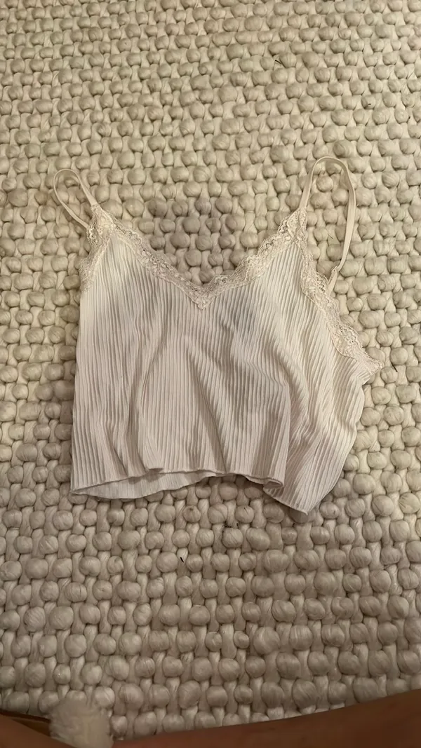 White Francesca’s Lace Tank Top - Image 2