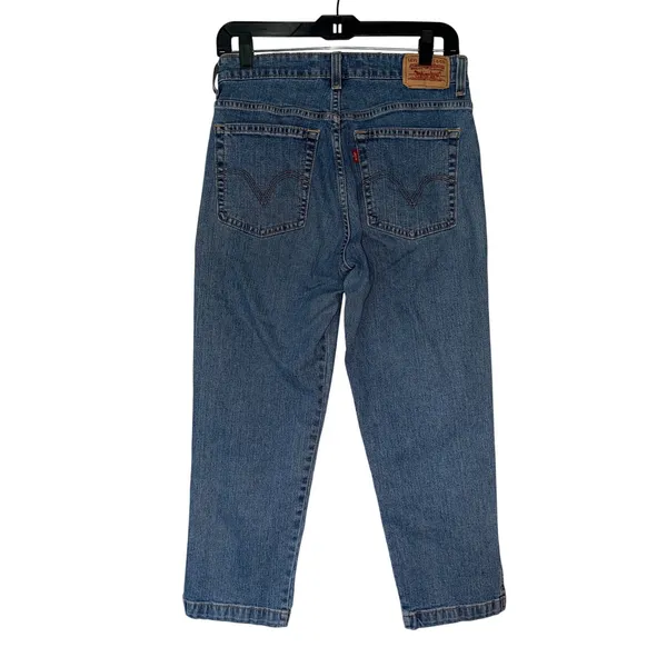 Levis Classic Capri Jeans Womens 10 Medium Wash Blue Cropped Side Slit - Image 2