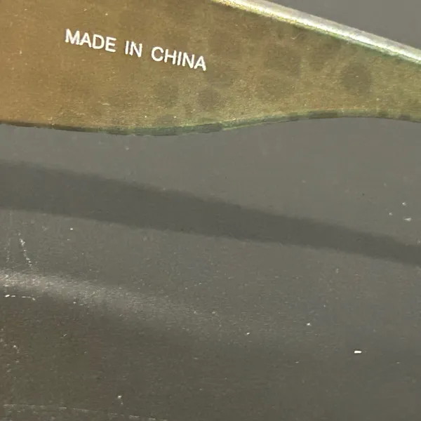 Stylish Green and Brown Gradient Sunglasses - Image 6