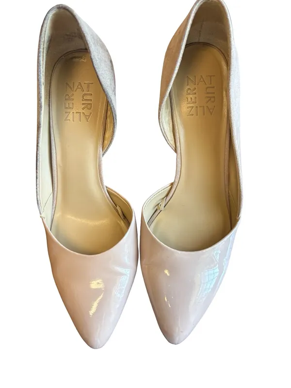 Naturalizer Blush Pink Patent and Suede Mid Heels - Image 4