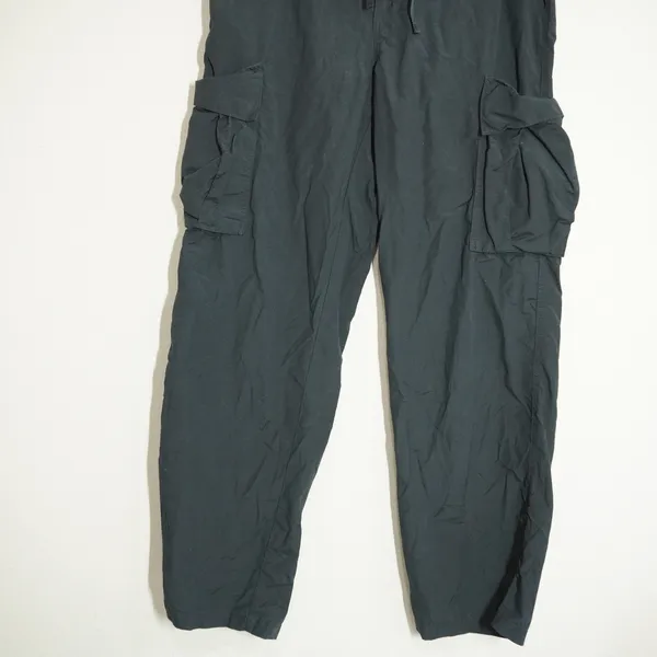 Old Navy Women's Medium Black Baggy Cargo Pants Cotton Nylon Utility Trousers - Image 4