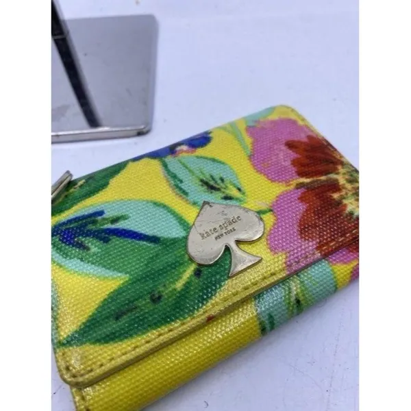 kate spade multicolor floral id key and change wal - Image 2