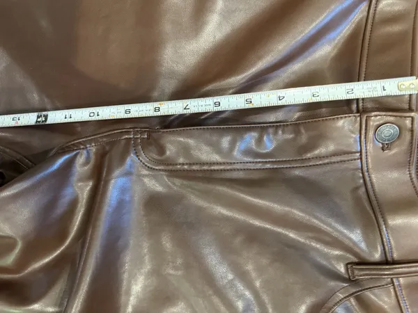 Abercrombie Curve Love Vegan Leather 90s Relaxed Pants Brown 34R NWT High Rise - Image 6