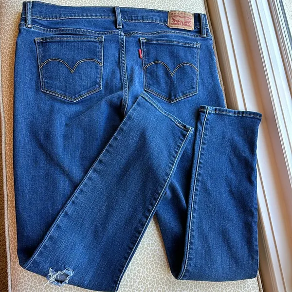 Levi’s 711 Skinny Jeans with stretch - Image 8