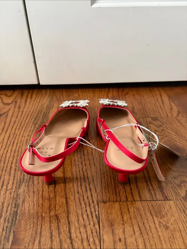 a new day Red Pointed Slingback Heels with Crystal Buckle Size 7.5 New - Image 6