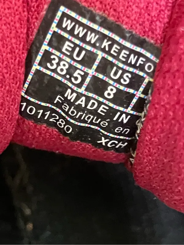 Keen Koven Gray and red hiking shoes - Image 6