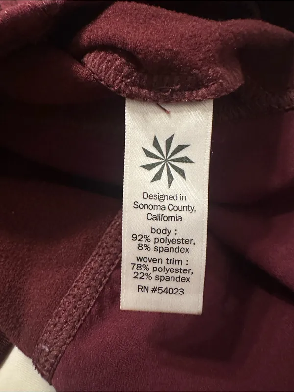 Athleta Women's Tech Hoodie -Maroon Hooded Pullover Top - Size S/M (estimated) - Image 8