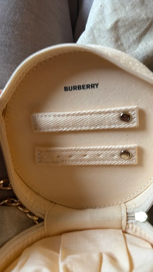 Burberry Cosmetic pouch or purse  - Image 4