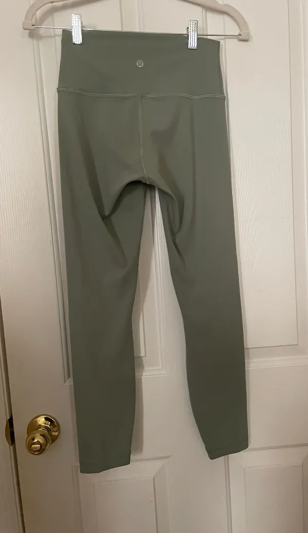 Lululemon Wunder Under Leggings 25” - Image 2