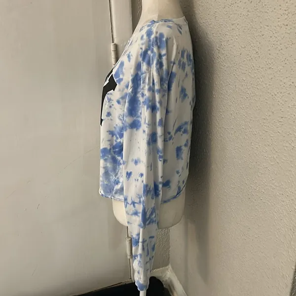 PINK Victoria’s Secret Long Sleeve Tie Dye Crop Top Blue/White L Casual Active - Image 6