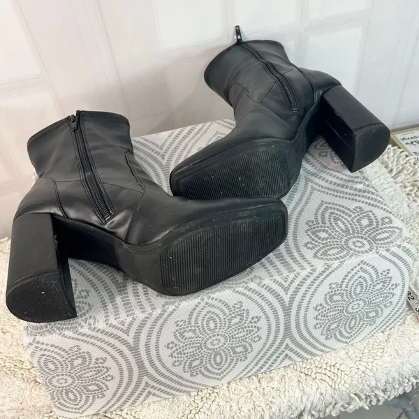 A New Day Tan Almond Toe Side Zip Block Heel Janelle Ankle Dress Bootie Size 11 - Image 5
