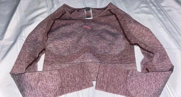 Flex Gymshark Cropped Long Sleeve Crop Top - Image 3