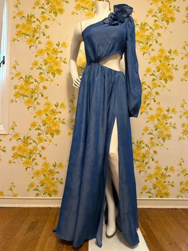 The Sang One-Shoulder Blue Maxi Dress with Floral Shoulder Detail size L - Image 3