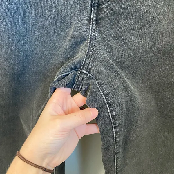 EUC | Levi’s women’s 505 straight leg jeans — size 14‎ - Image 3