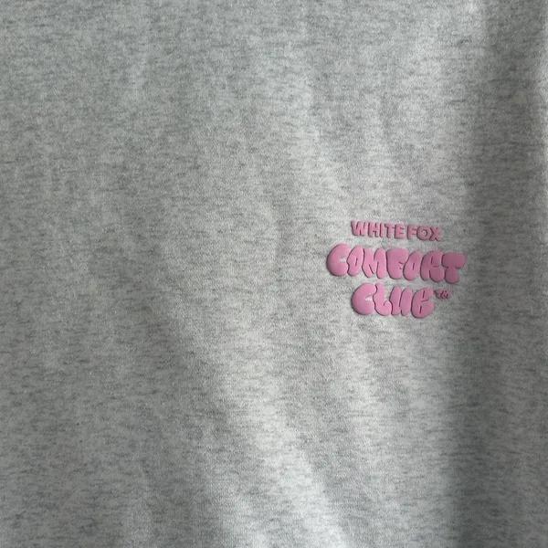 White Fox Comfort Club Hoodie S/M White Mist Pink Logo Oversized Pullover Fleece - Image 6