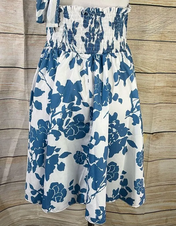 SheIn floral halter shirred waist A-line blue dress womens Size Large - Image 6