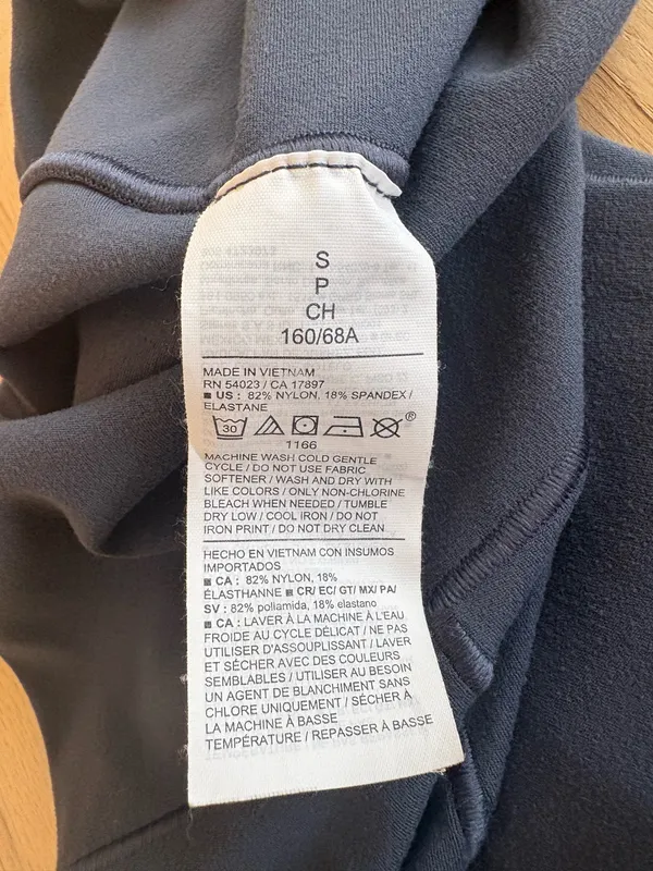 Old Navy StudioSmooth Activewear Set - Image 10