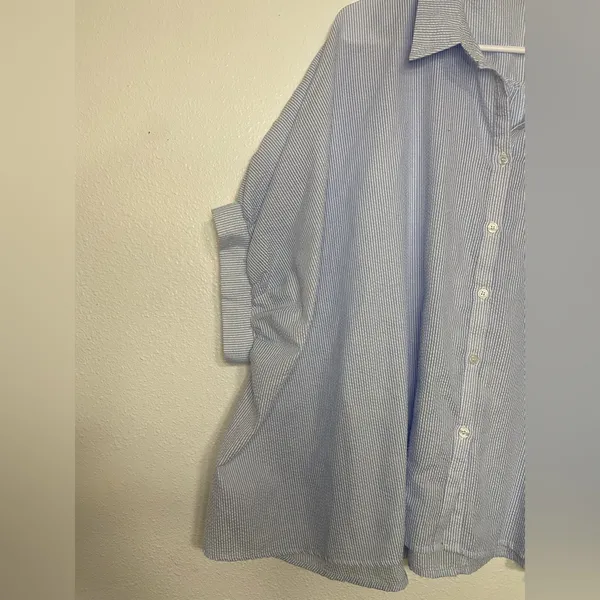 Classic Blue Striped Button Down Shirt for Women Size M - Image 6