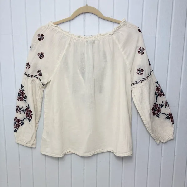 American‎ Eagle Outfitters Cream Embroidered Blouse Size S - Image 4
