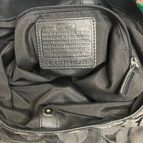 Coach Soho Signature Black Large Hobo Shoulder Bag E1271-F19251 - Image 7