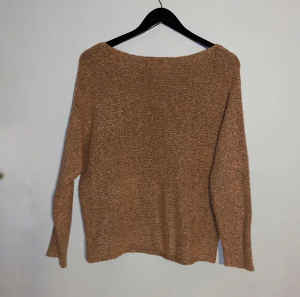 Be cool Mauve Off The Shoulder Sweater - Image 3