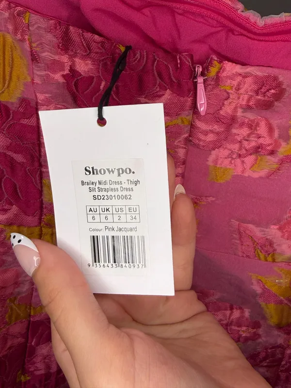Showpo Dress - Image 3