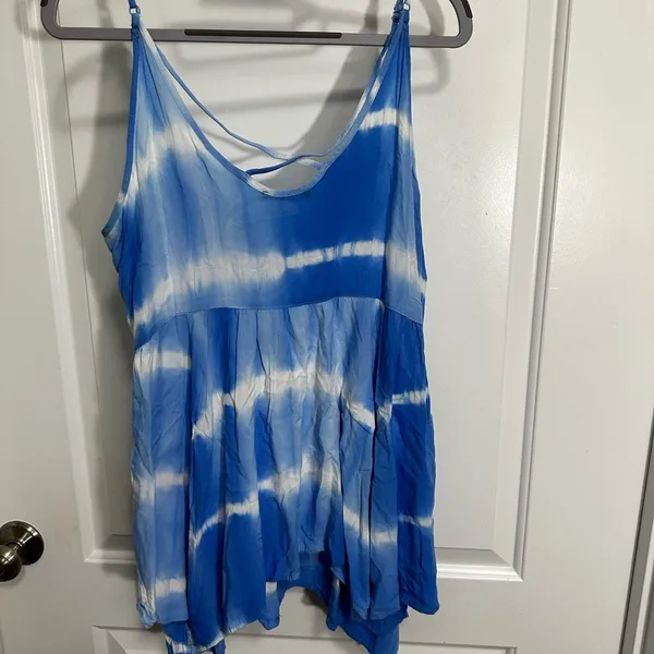 Staccato Blue Tie Dye Tank Size Medium - Image 2