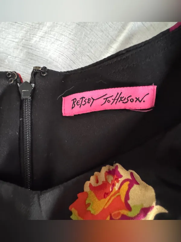 Betsey Johnson Black Floral Rose Print Dress Small 4 6 Pleated Blouson Waist - Image 5