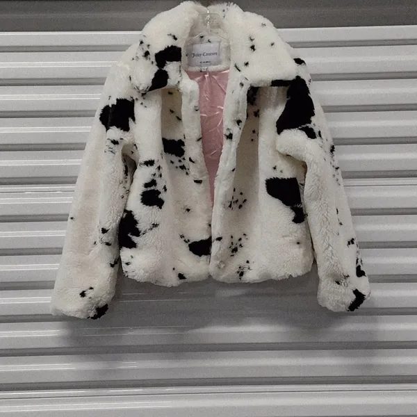 Juicy Couture Women’s Spotted Faux Fur Jacket White Black Cow Print Large Coat - Image 5