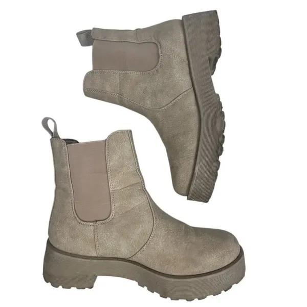Dirty Laundry Women's‎ Margo Chelsea Boot Brown Size 9 Ankle Chunky Heel - Image 4