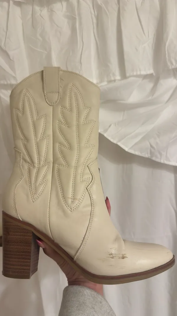 MIA Cowgirl White Boots - Image 5