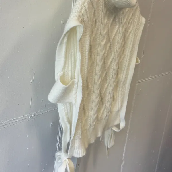 Cider Cable Knit Turtleneck Sweater Vest Ivory White Tie Side Cropped‎ Medium - Image 4